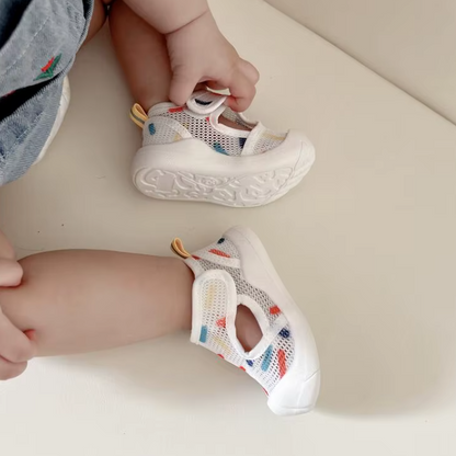 SAFETIPIEDS™ - Chaussures Antidérapantes Bébé + 6 Paires OFFERTES + E-book Cadeau
