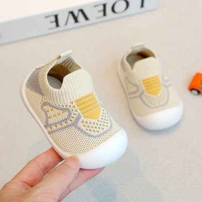 Chaussures bébé respirantes | PetitsPasSûrs™